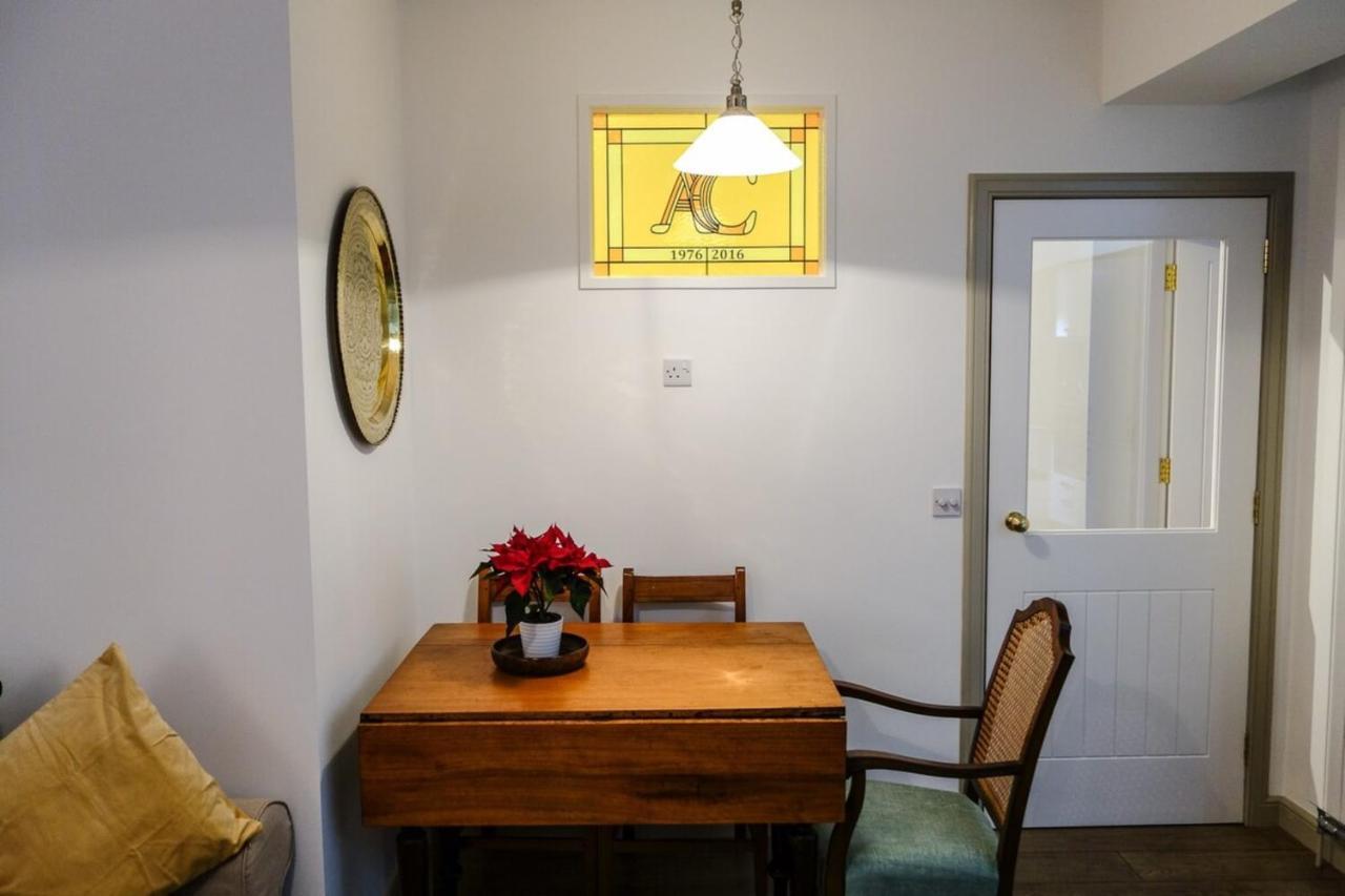 Quiet Ground Floor Mews Flat And Parking Apartment EDI Exterior photo